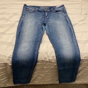 Womens American eagle jeans